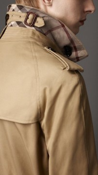burberry-mid-length-technical-cotton-trench-coat_4