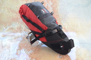 revelate-designs-seat-bags-pika-red_3