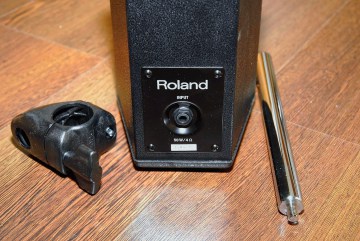 roland-4-satellite-speakers-from-pm-30-drum-monitor_4