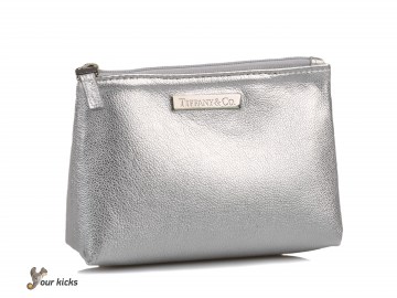 tiffany-cosmetics-bag-in-silver_2